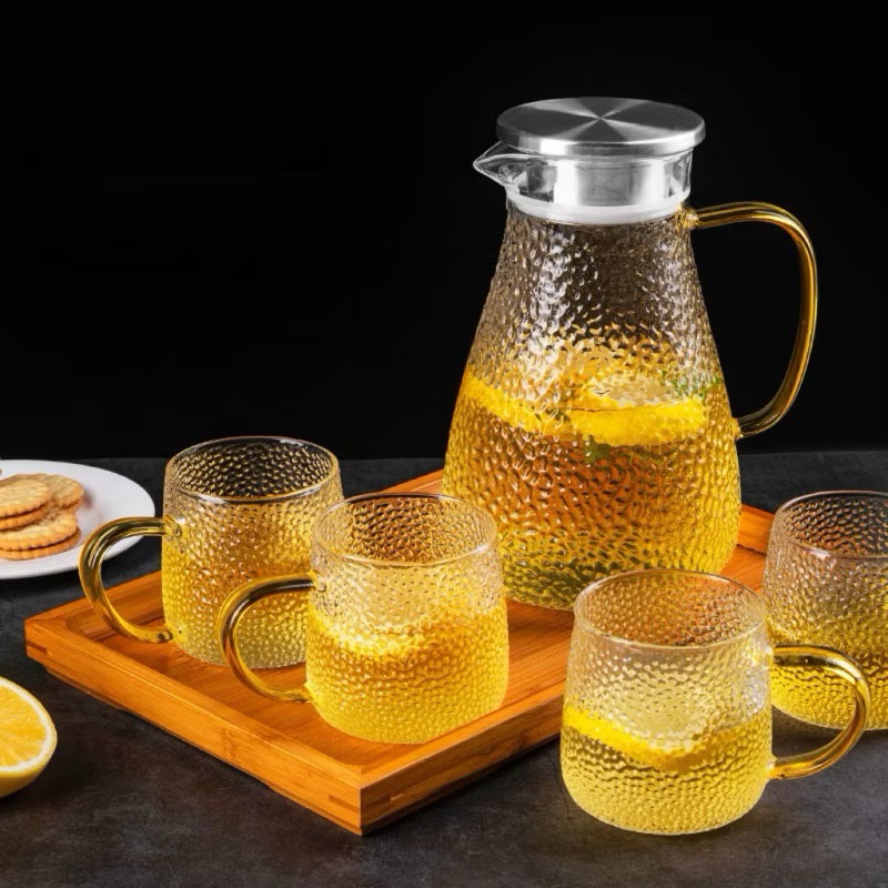 เหยือกแก้วหนา 1500 ml.เก็บความเย็น มีหลายแบบให้เลือก สินค้าขึ้นห้าง ติดแกลม