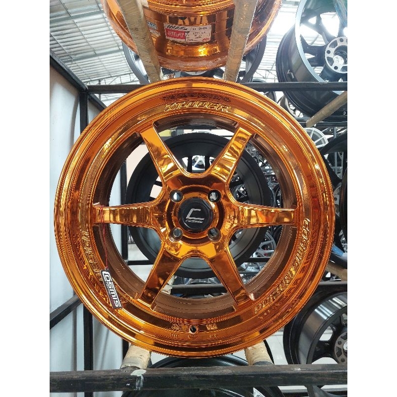 ล้อแม็กซ์ ยี่ห้อ COSMIS racing wheelsรุ่น XT-006R
ขอบ 17×7.5
รูน็อต 4H/100PCD
ออฟเซ็ต +38
สี GHCH
