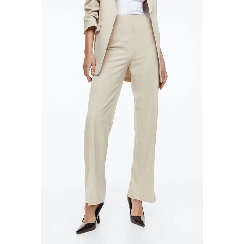 ZARA กางเกงขายาว ทรงกระบอก ใส่ทำงาน เอวสูงซิป ผ้าไม่ยืดนิ่มมาก เก็บทรงแบบสุดแกร รุ่นนี้ใส่สวยมากจริงๆ