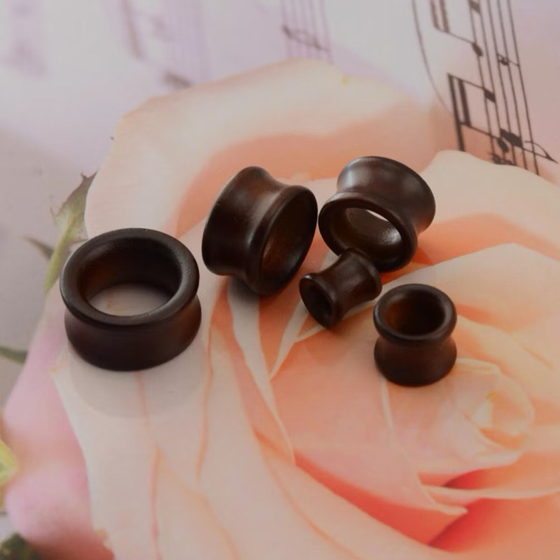 จิวหู ปากแตรไม้ จิวปากแตร Brown 8 mm.- 30 mm. ต่างหูผู้ชาย ต่างหูไม้