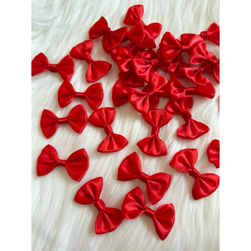 โบว โบวตกแต่ง ขนาด4เซน 50ชิ้น60บาท