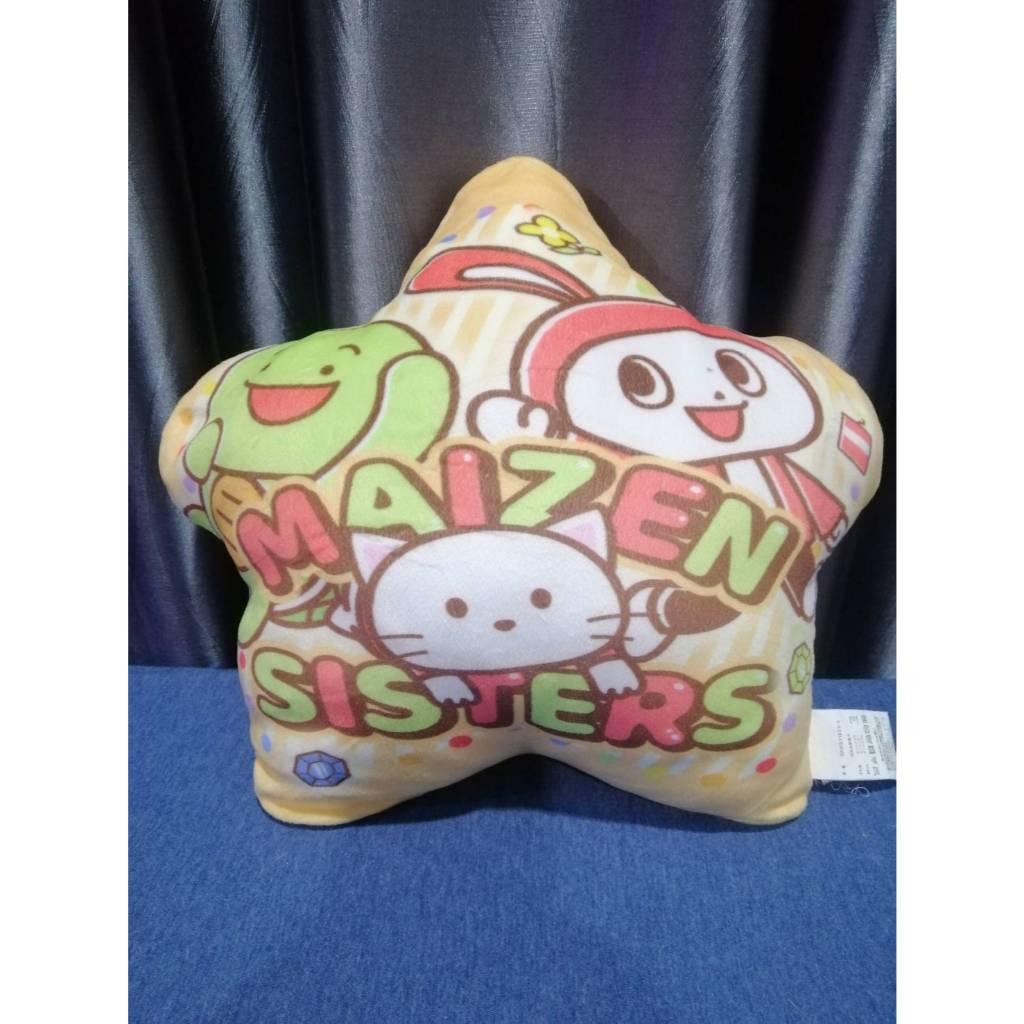 หมอน Maizen Sisters ขนาด 14x14 นิ้ว ป้ายผ้า Maizen