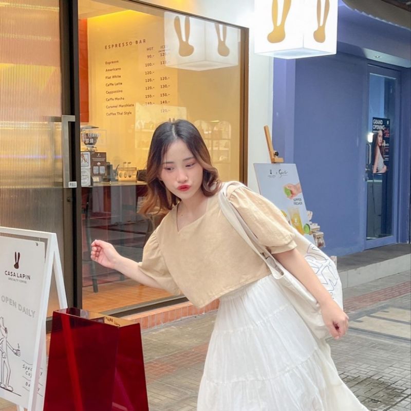 ครอปผ้าฝ้ายคอเหลี่ยม ร้าน carryme