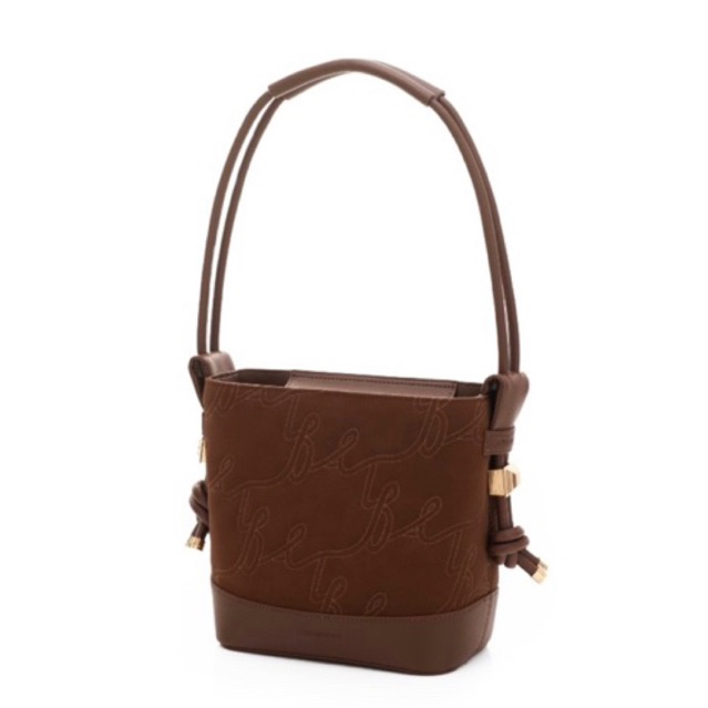 atreasurebox mocha mousse all day treasure box