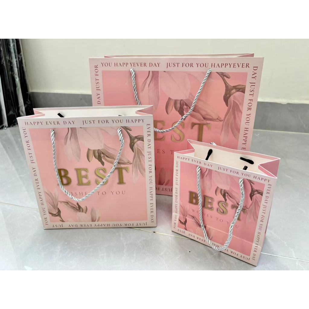 ถุงกระดาษ ถุงของขวัญ ลายดอกไม้ หูหิ้วเกลียวเชือก มี 3 ขนาด - รูปที่ 4