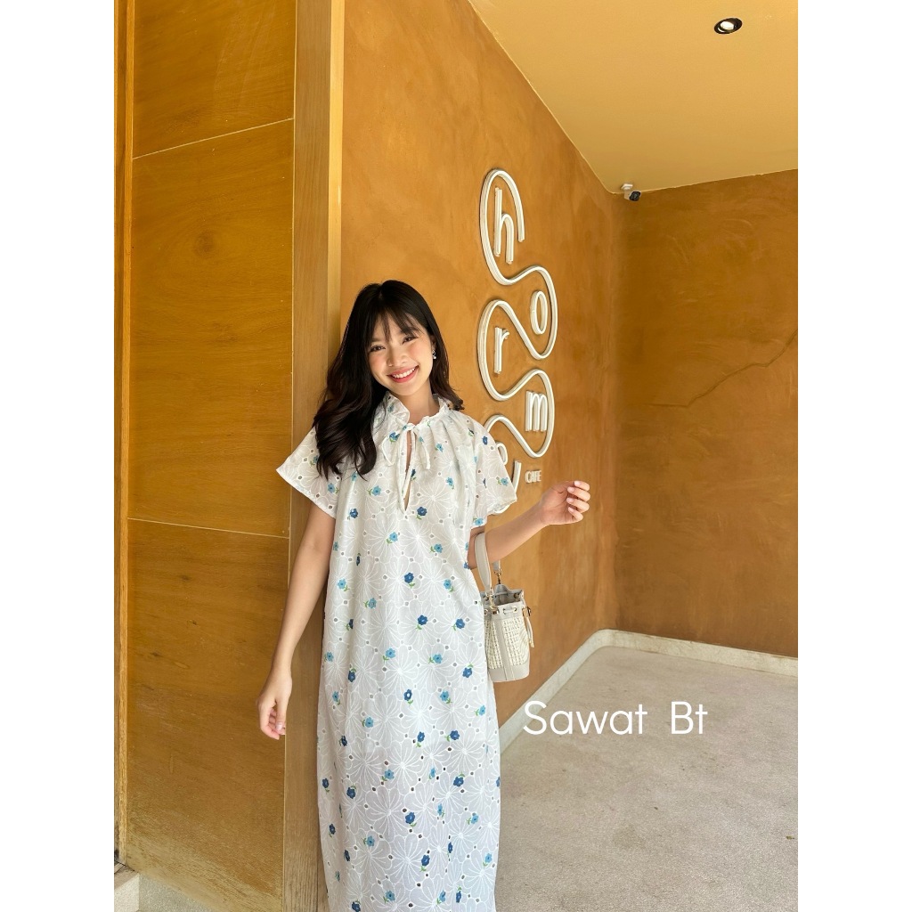 Sawat_bt “Daisy dress“