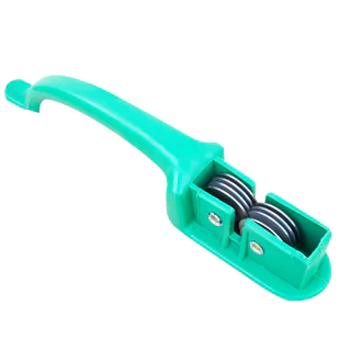ที่ลับมีด อุปกรณ์ลับมีด แบบล้อพร้อมด้ามจับ อย่างดี คมมาก (คละสี) รุ่น Knife-sharpener-june-07a-Boss