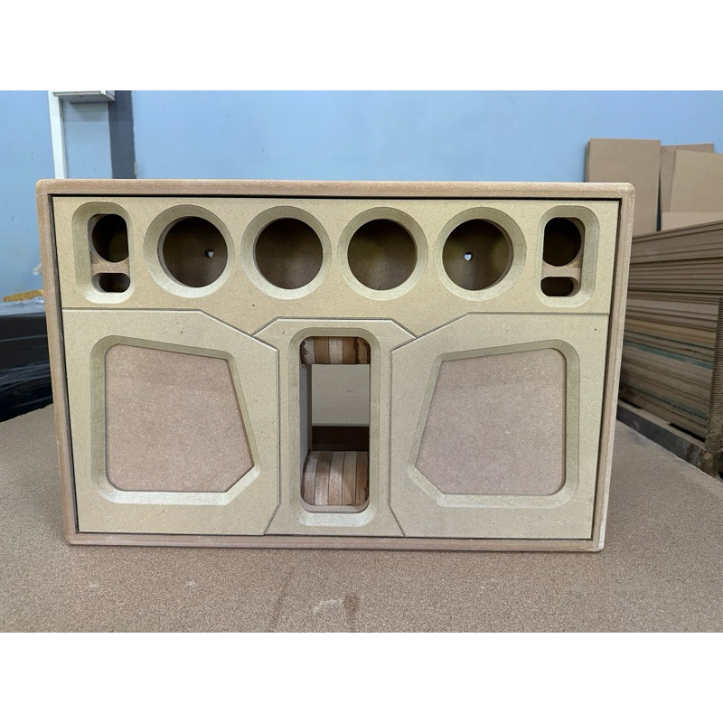 ตู้แบนพาส ลำโพงบลูทูธ DIY งานดิบ ซับเบสขนาด 6.5 นิ้ว เสียงกลาง 3 นิ้ว 4 ดอก สำหรับระบบแอมป์2.1 ผลิตจ