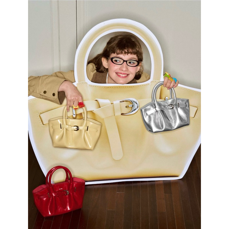 MUVA (โค้ดลด20%) mini gyoza bag preorder 7-14 วัน แท้100% จากชอป 💖แถมฟรีจี้พวงกุญแจ💖