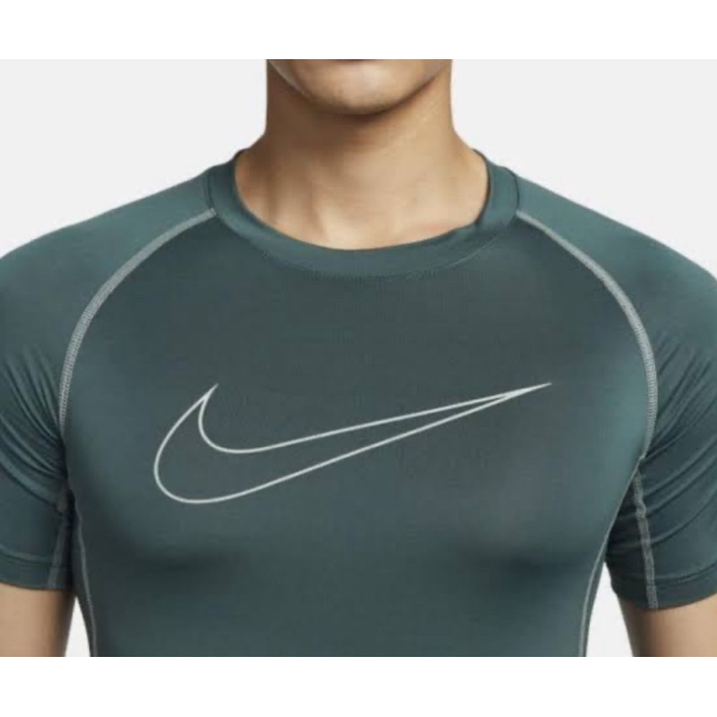 เสื้อรัดกล้ามเนื้อไนกี้ ของแท้ ป้ายไทย Nike Pro Dri-fit