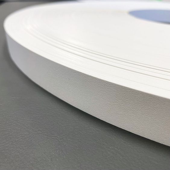 PVC ปิดขอบ สีขาว หนา 1 มิล (MK630) 200เมตร