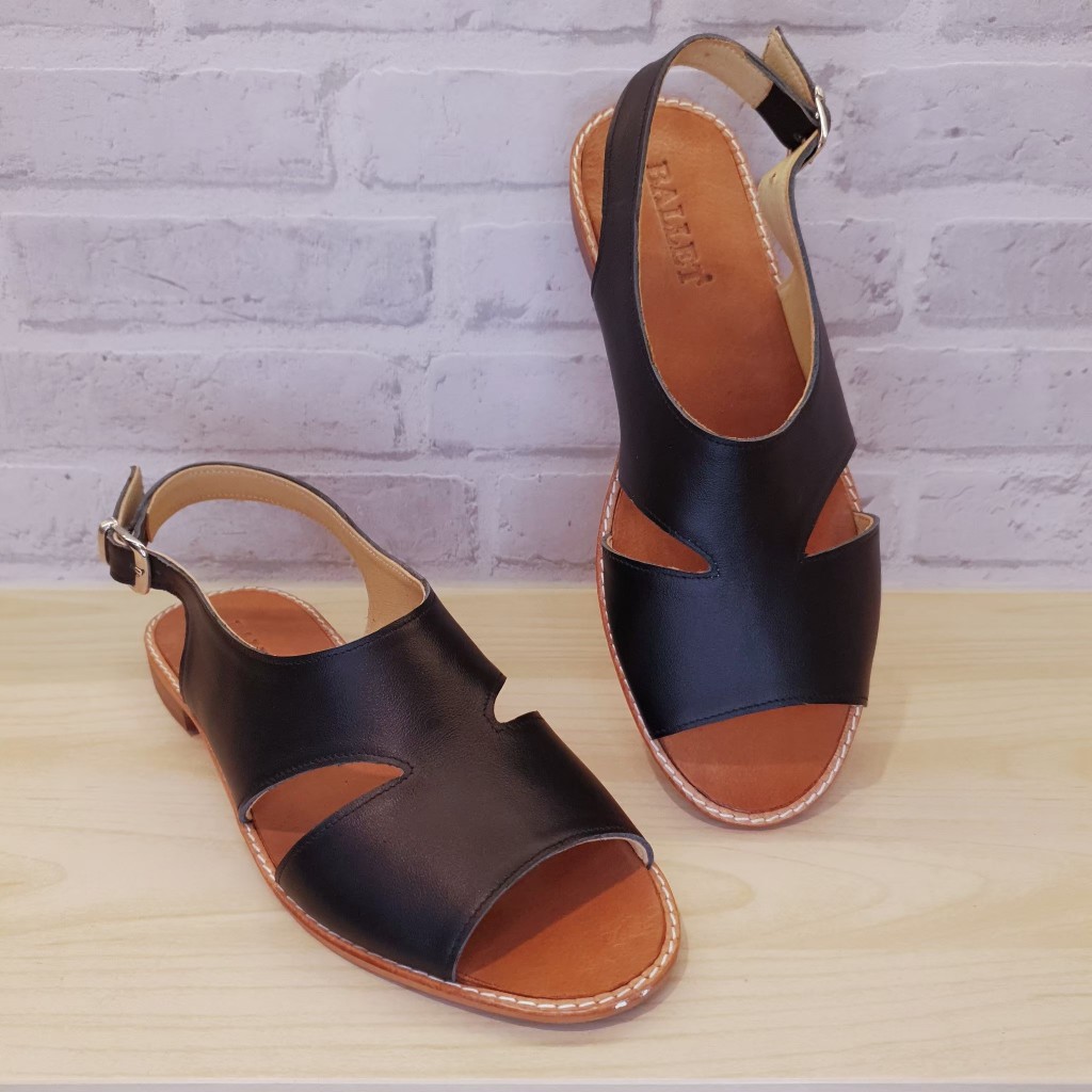Ballet Shoes Original - รองเท้าแตะหนังแท้ รัดส้น รุ่น D393