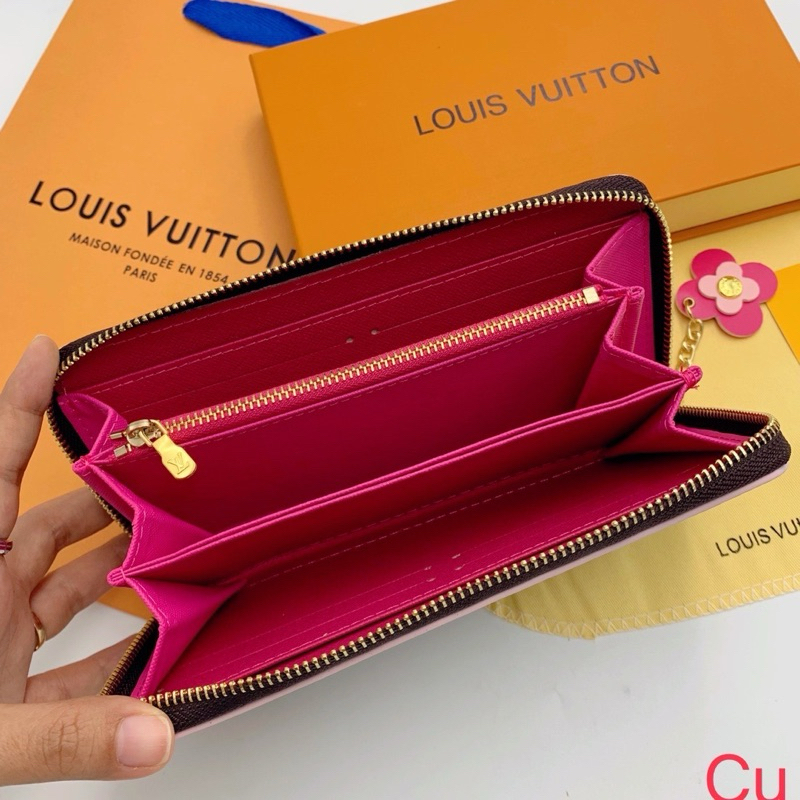 จัดโปรลดราคา* 🛍️สินค้าพร้อมส่ง🇹🇭 กระเป๋าสตางค์ใบยาว / ขนาด7.5นิ้ว พร้อมกล่อง+การ์ด ถุงผ้า💯✅ - รูปที่ 3