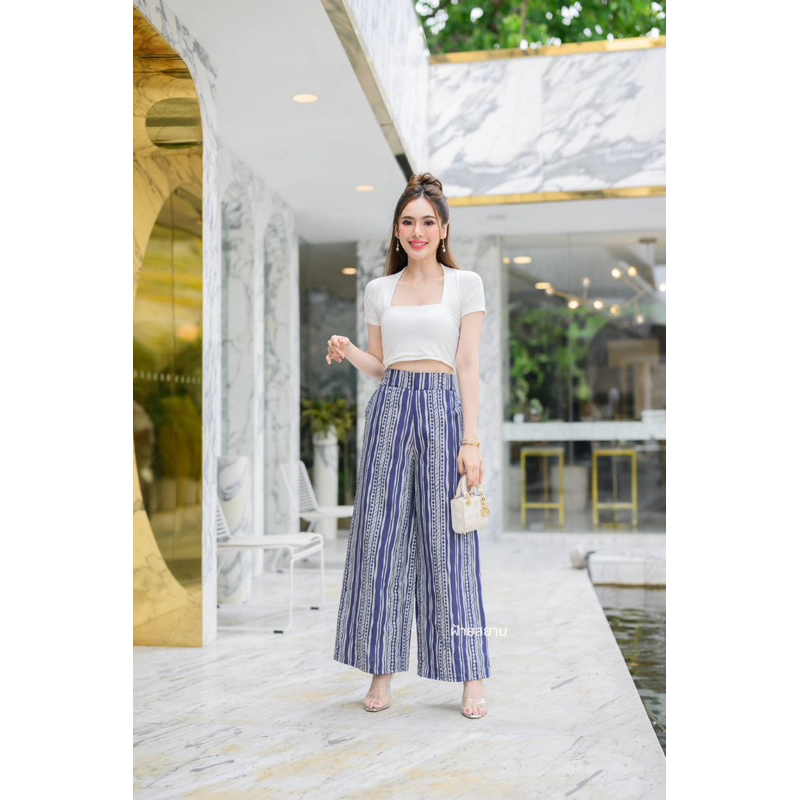 [พร้อมส่ง] กางเกงลายไทย (โทนน้ำเงิน ขาว)ผ้าฝ้ายทรงคุณนาย พรางต้นขาได้ดี มีไซส์ M L XL เสื้อผ้า Women ผู้หญิง Clothing