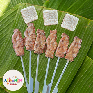 กับข้าวแม่ เซ็ทข้าวเหนียวหมูปิ้ง ของเล่นบทบาทสมมุติ (ไม่มีพร้อมส่ง รอดินปั้นแห้ง 5-7 วัน)