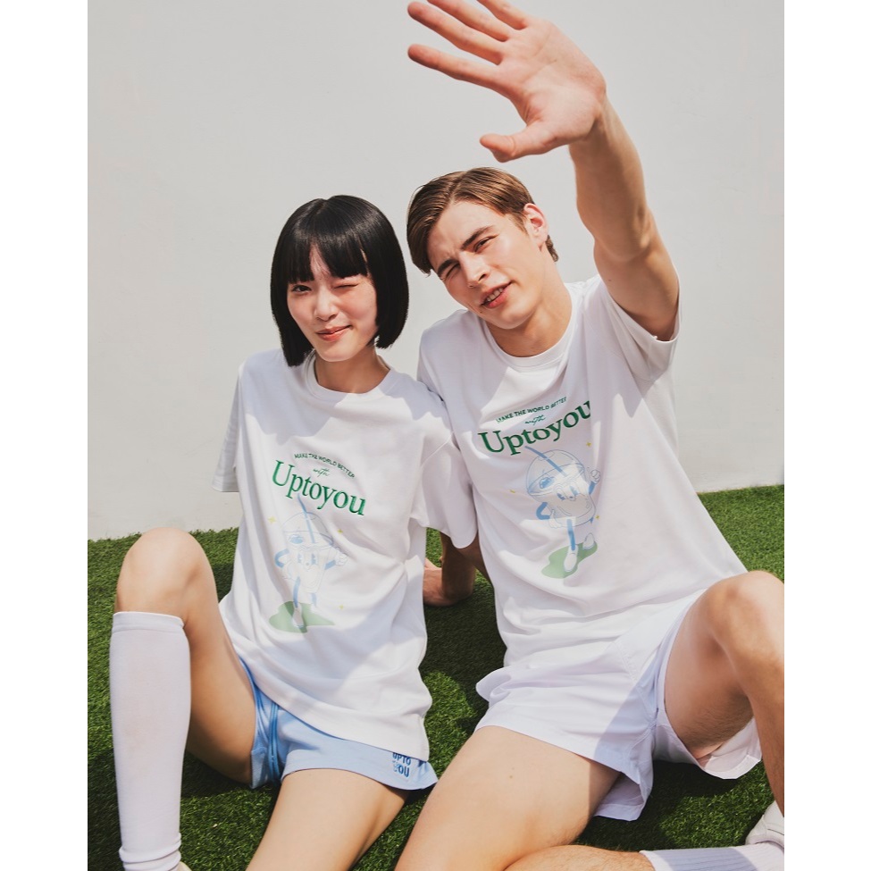 UPTOYOU unisex T-shirt with logo embroidered  เสื้อยืด unisex งานปักลายlogo UPTOYOU และสกรีนลายแก้วน