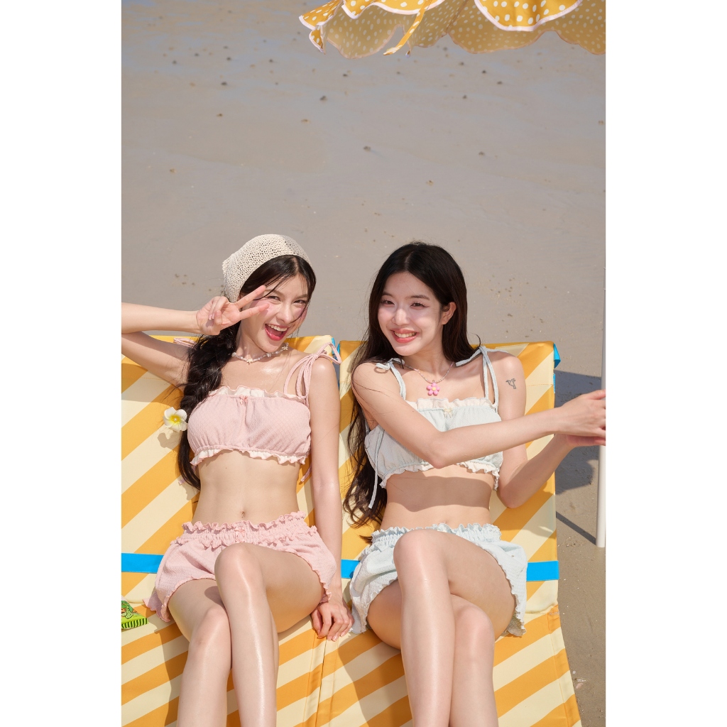 พร้อมส่ง🤍 // AVAALENE.TH - BEACH CLUB - CLOUDNY TOP (เฉพาะเสื้อ)