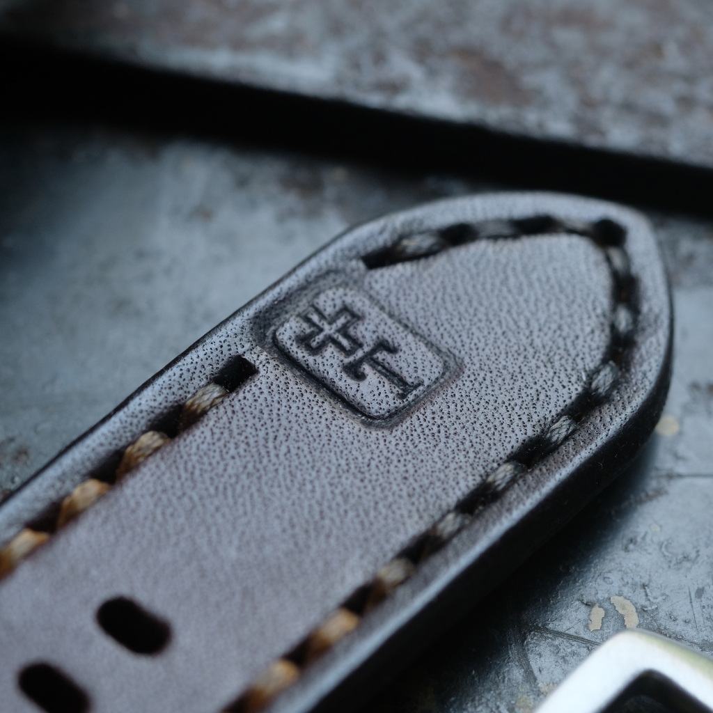 สายนาฬิกาหนังแท้ แนว Ammo strap มีขนาด 20mm 22 mm 24 mm watch strap สายนาฬิกา พร้อมบัคเคิล