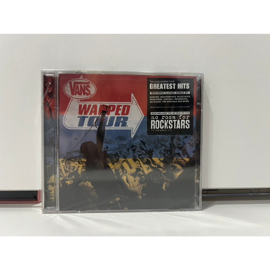 1 CD + 1 DVD MUSIC ซีดีเพลงสากล Warped Tour: THE VANS GREATST HITS  (C9J9)