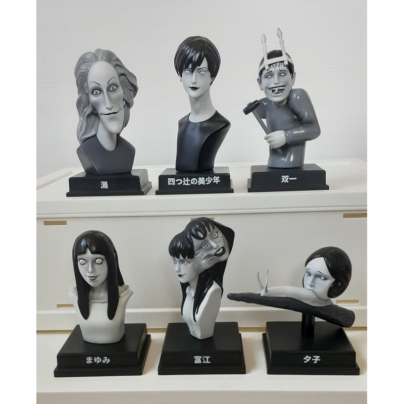 Set Junji Ito Blind box จุนจิ อิโต้ มือสอง ไม่มีกล่อง มีแต่ตัว รุ่นสี Monochrome พร้อมส่งในไทย