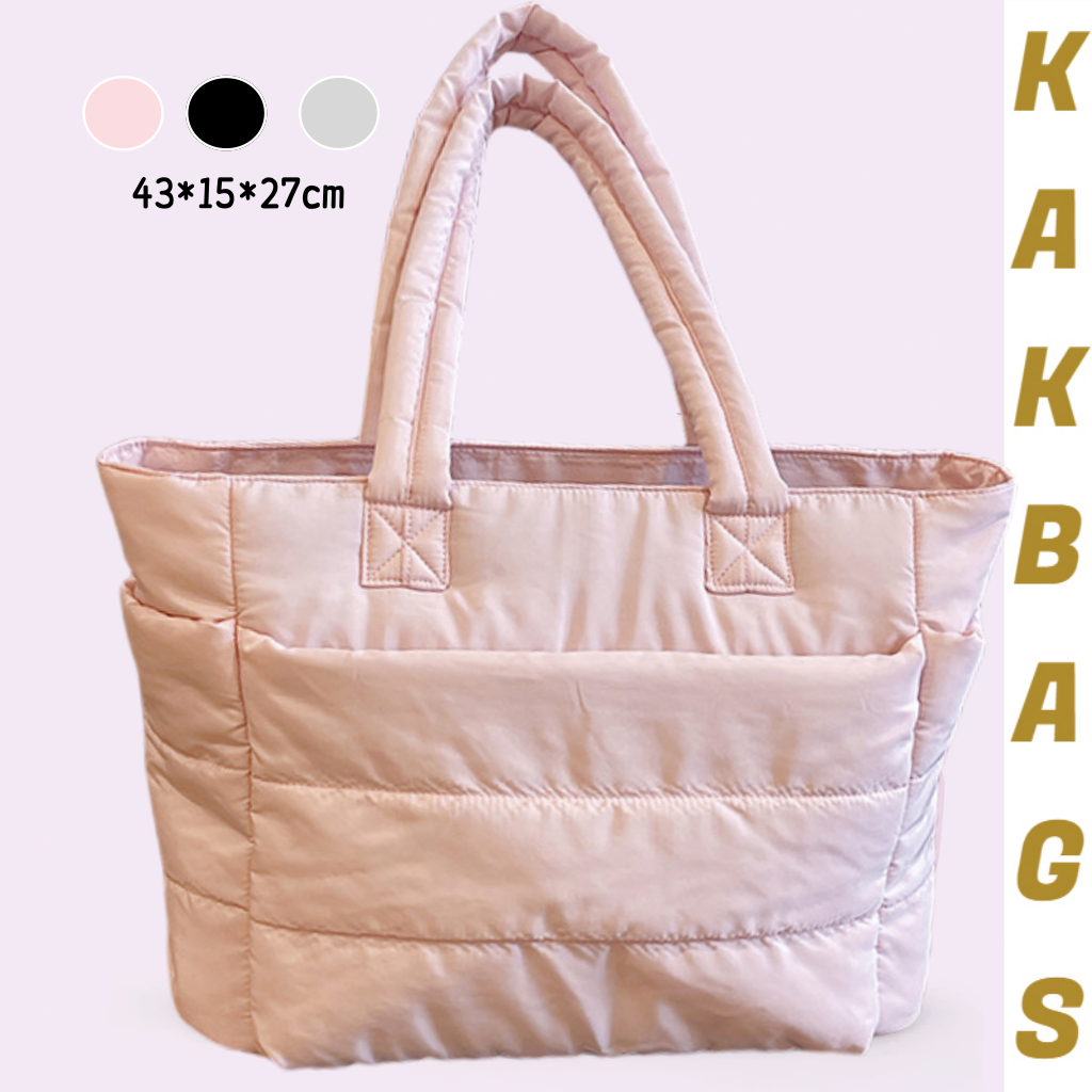 สไตล์เกาหลี สุภาพสตรีกระเป๋าสะพายขนาดใหญ่ Tote Bag สําหรับผู้หญิง กระเป๋าเมฆสบาย ๆ สีทึบ สามารถวางบนกระเป๋าเดินทาง