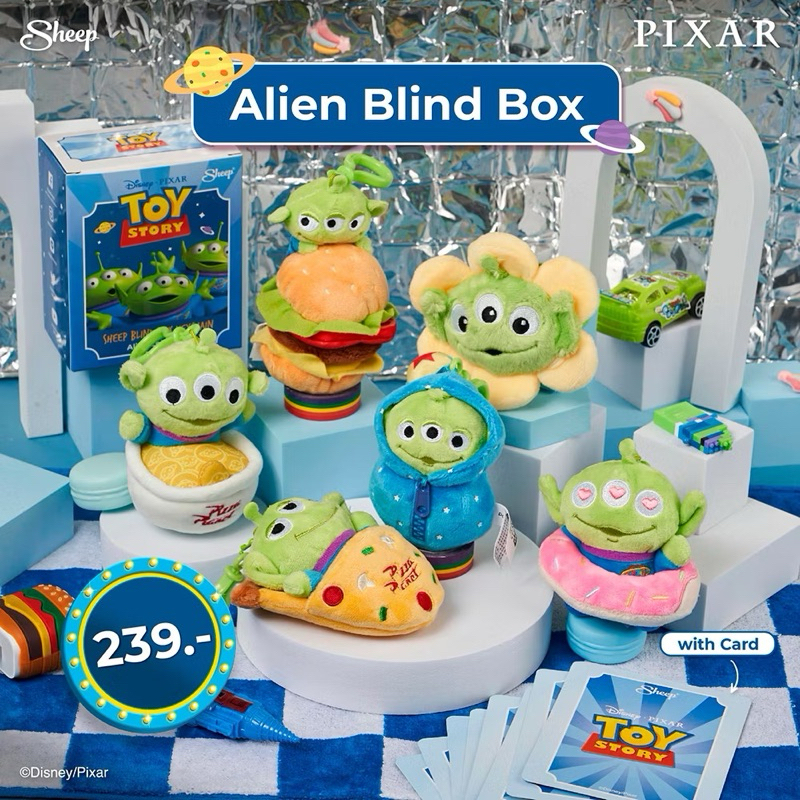 กล่องสุ่ม พวงกุญแจ apple sheep toy story pixar เช็คการ์ด