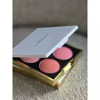 บลัชออนพร้อมส่ง [ของแท้จากบริษัท ] MYCA STAGE LIGHT BLUSH PALETTE บลัชออนไมก้า สเตรท ไลท์ พาเลท บลัชออนไฮไลท์