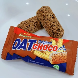 ขนมข้าวโอ๊ตอัดแท่ง 1 ห่อมี 3 รสชาติ ออริจินอล ช็อกโกแลตและสตอเบอร์รี่ ( 1 ห่อมีประมาณ 35-37 ชิ้น )
