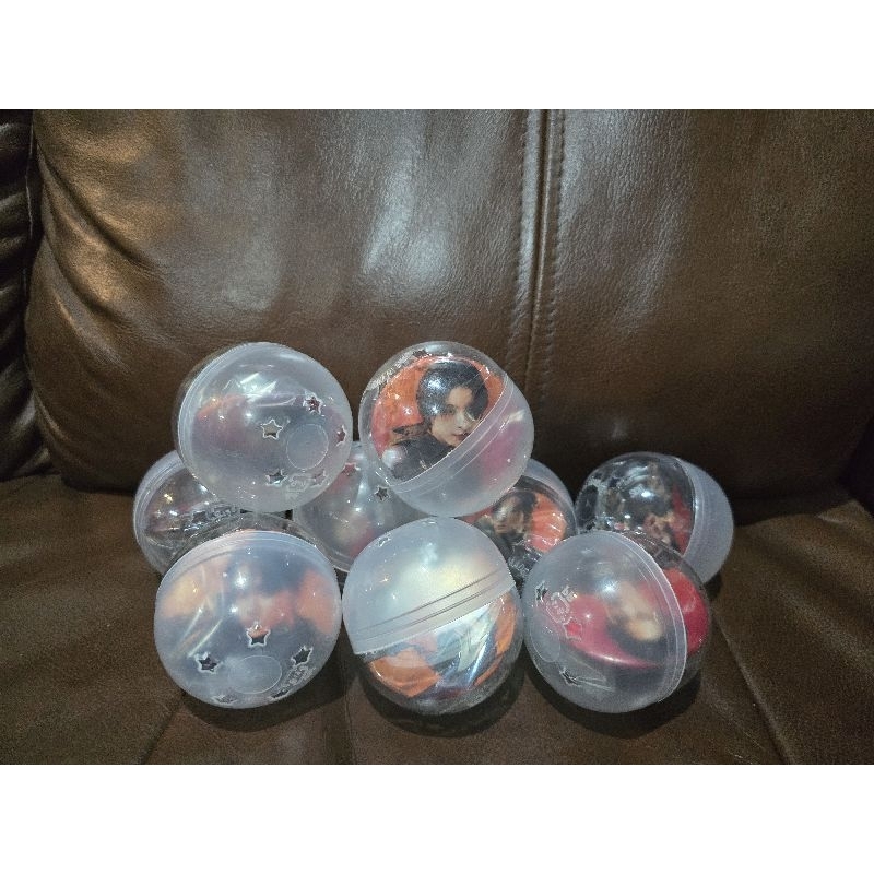 เข็มกลัดวงบัส BUS light the world ของแท้ ยังไม่แกะ