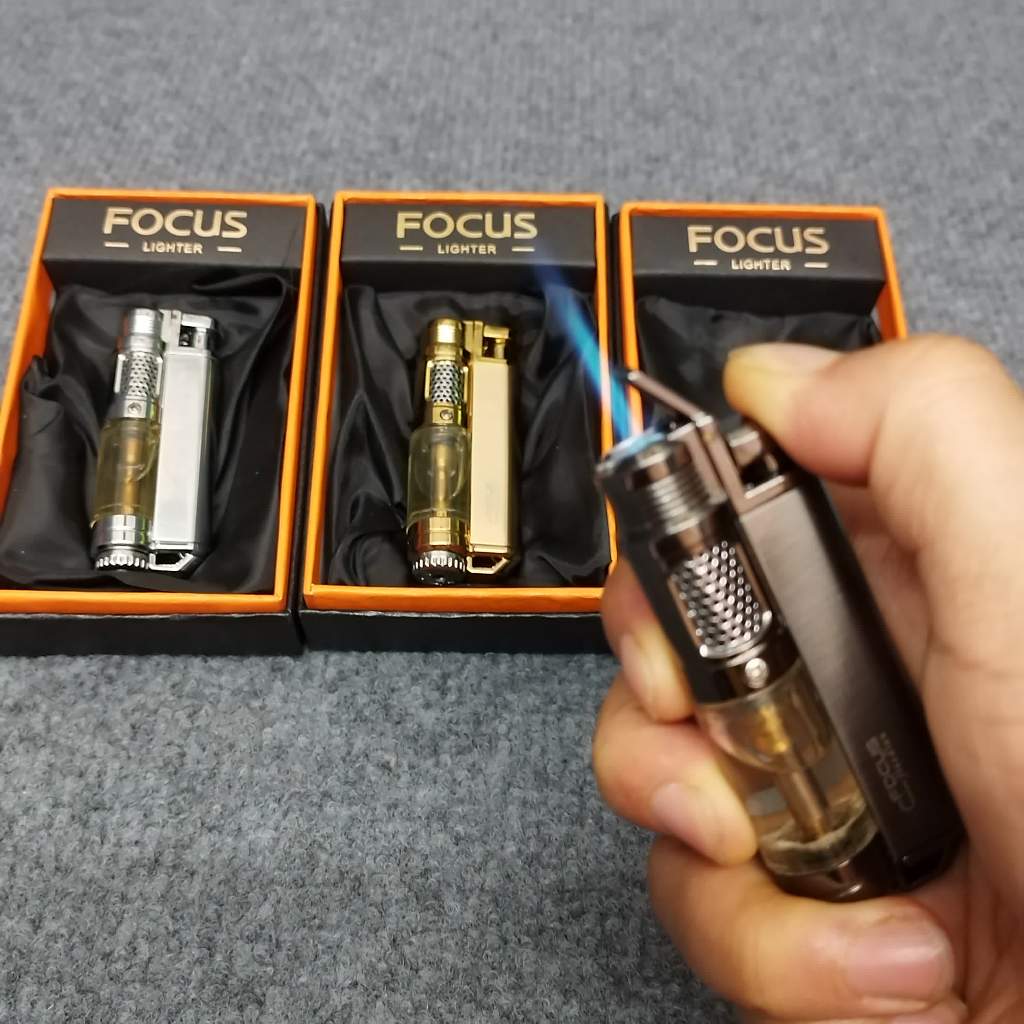 FOCUS เครื่องพ่นไฟ ไฟไม่กระจาย วัสดุ โลหะผสมอย่างดี ตัวจุดไฟกันลมได้ / แบบพกพา