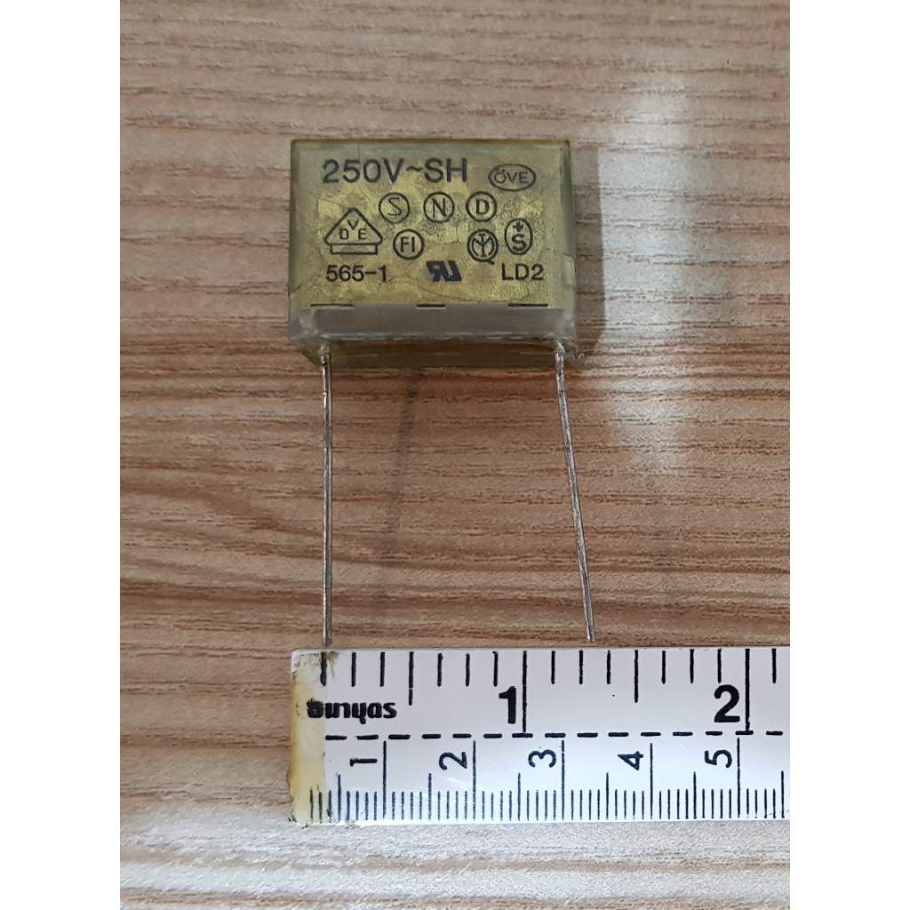 RIFA Capacitor คาปาซิเตอร์ PME271Y 4N7 Y2 0.0047 UF/ 250V. RIFA
