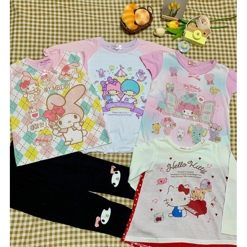 เสื้อผ้าเด็กมือ2(น้ำหนัก1.1-2 โลค่ะ)