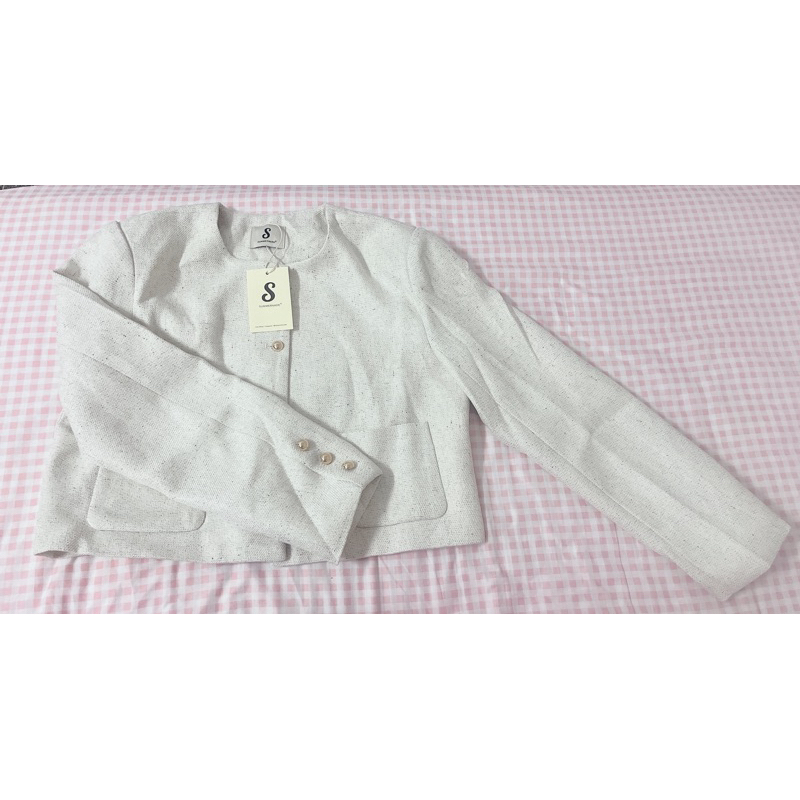 มือ1 Blazer ผ้าทวิต แบรนด์ The summernade jolin ป้ายครบ สีขาว ได้เฉพาะเสื้อ