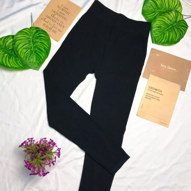 พร้อมส่งด่วน กางเกงเลกกิ้งขาสั้นผ้านิ่มไม่บาดผิวกางเกงเลกกิ้งขายาว กางเกงเลกกิ้งสีพื้น #DDK