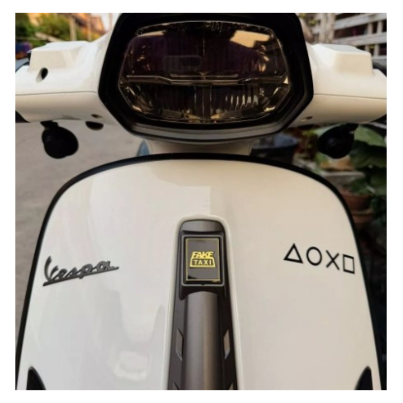 โลโก้พร้อมฐานรองสำหรับ Vespa All model มีให้เลือกหลายลายสุดเท่  **สีขอบคละมาจากโรงงาน** ราคา ถูกที่สุด ดีลบีเคเค แกลเลอรีภาพที่ 3