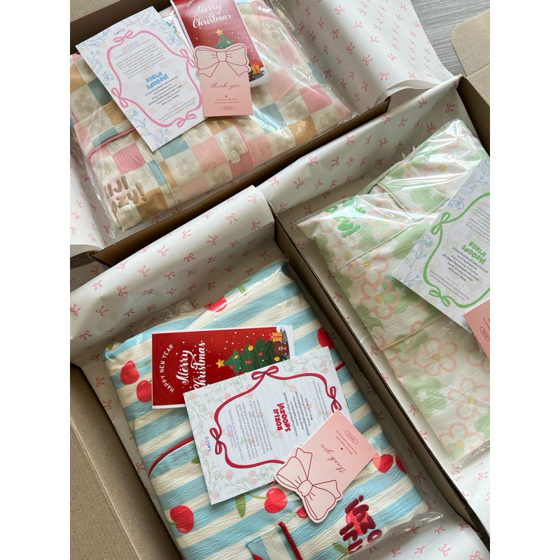 Kokiji - Snoozy ชุดนอนงานตัดของทางร้าน ลายสดใสน่ารักมาก(ไม่ได้จำหน่าย)