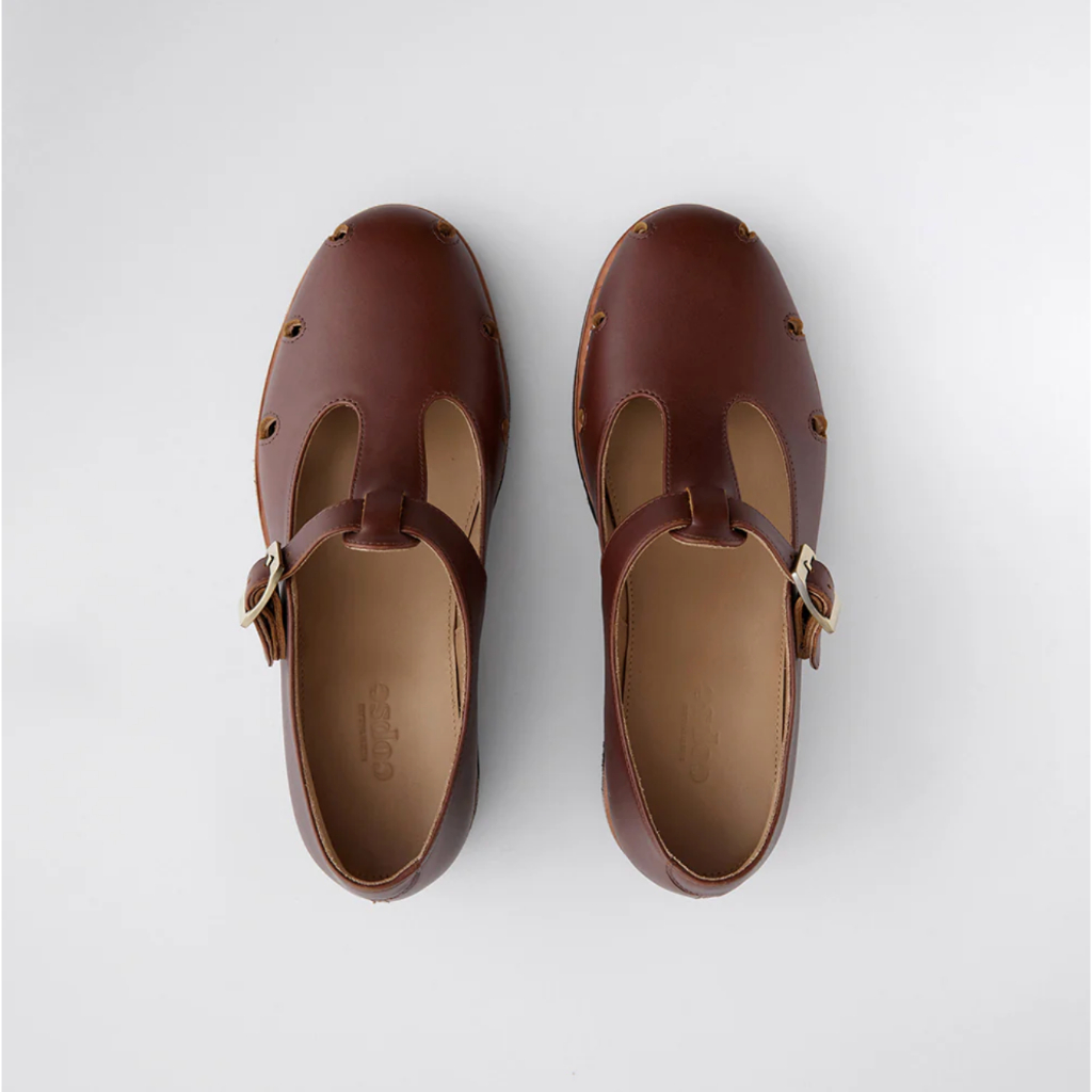 Copse รองเท้าหนัง Olivia T-Bar Mary Jane Shoes - Brown