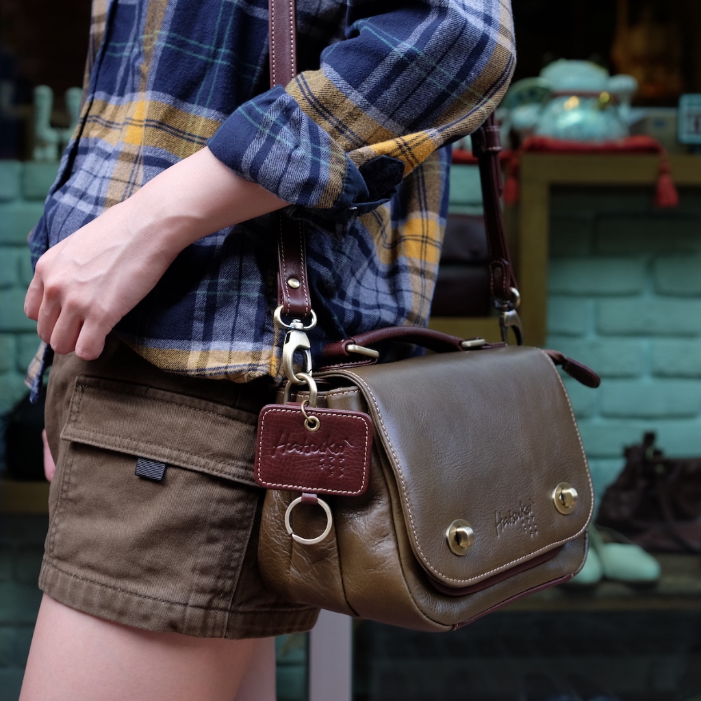 🌟รุ่น Signature ของ Hatsukoi🌟กระเป๋าสะพายหนังแท้รุ่น Wata-ame Sp. (Hatsukoi Leather Bag)