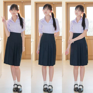 กระโปรงนักเรียนทรงแคบ สีกรมเข้ม-สีดำ ยาว22-26 ตีเกร็ด5.5นิ้ว ผ้ามันดีวาย กระโปรงนักเรียน (มีบิลให้)