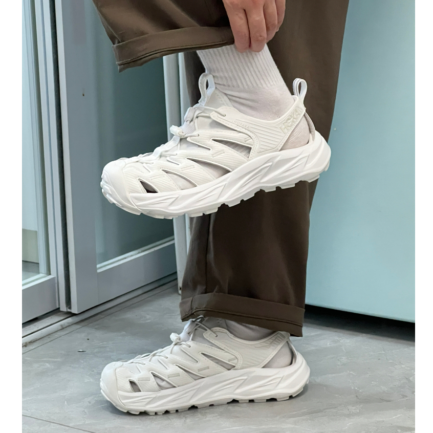 【ของแท้ 100 %】รองเท้าแตะกีฬา HOKA ONE ONE Hopara OG ยูนิเซ็กส์ สีขาว 1123112-WHWH