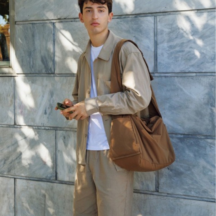 UNIQLO Soft Puffy Shoulder Bag