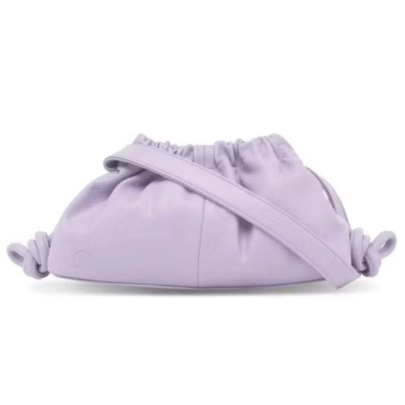 ส่งต่อ Gyoza Bag แบรนด์ Garmenti สี Taro ของแท้ กดเองจากช้อป