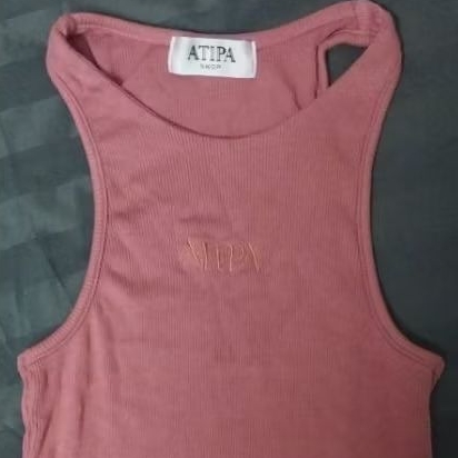 เสื้อกล้ามสีชมพู ATIPA