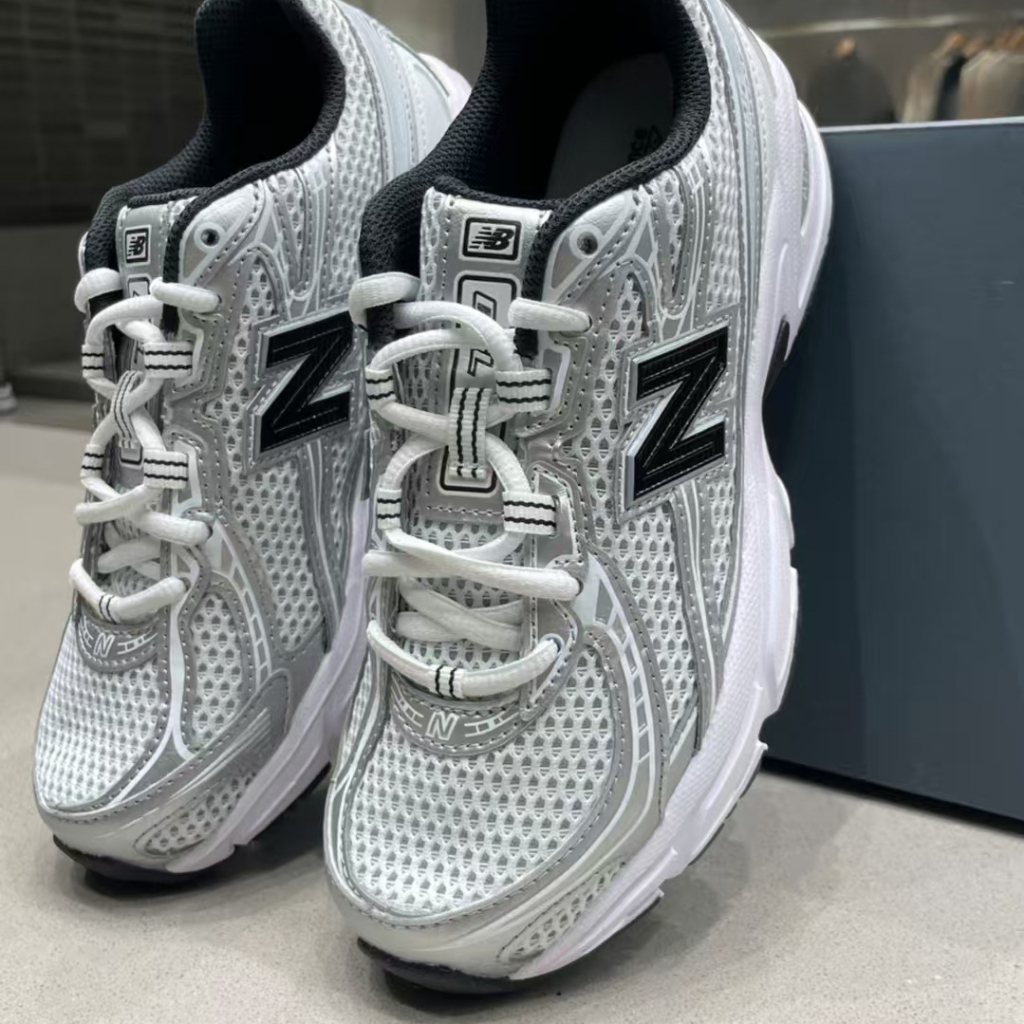 New Balance นิวบาลานซ์ รองเท้าผ้าใบ รองเท้าลำลองU740NW2