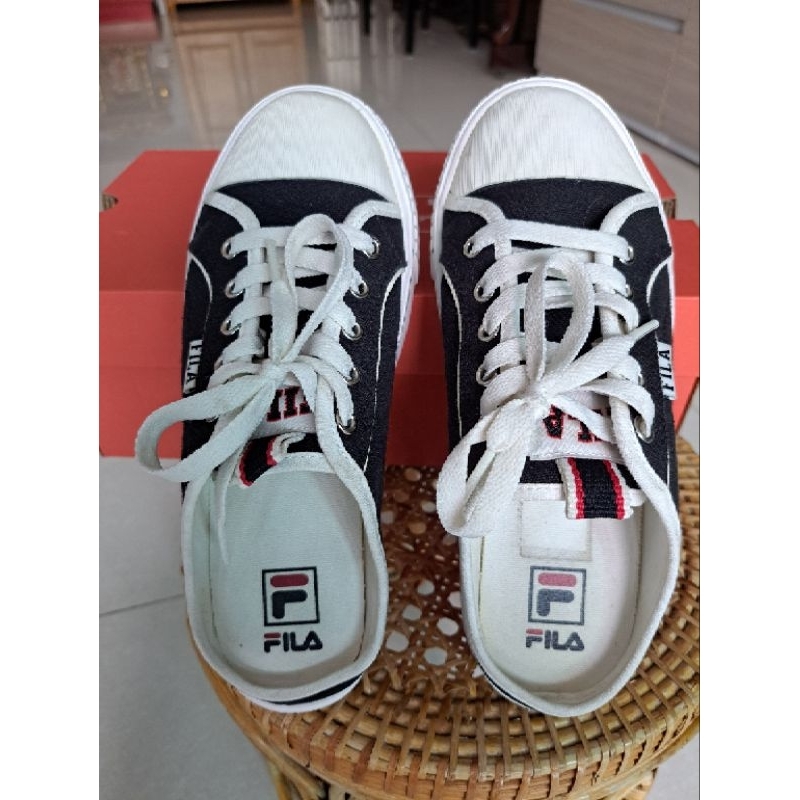 รองเท้าผ้าใบผู้หญิงสำหรับใส่เล่นFILA