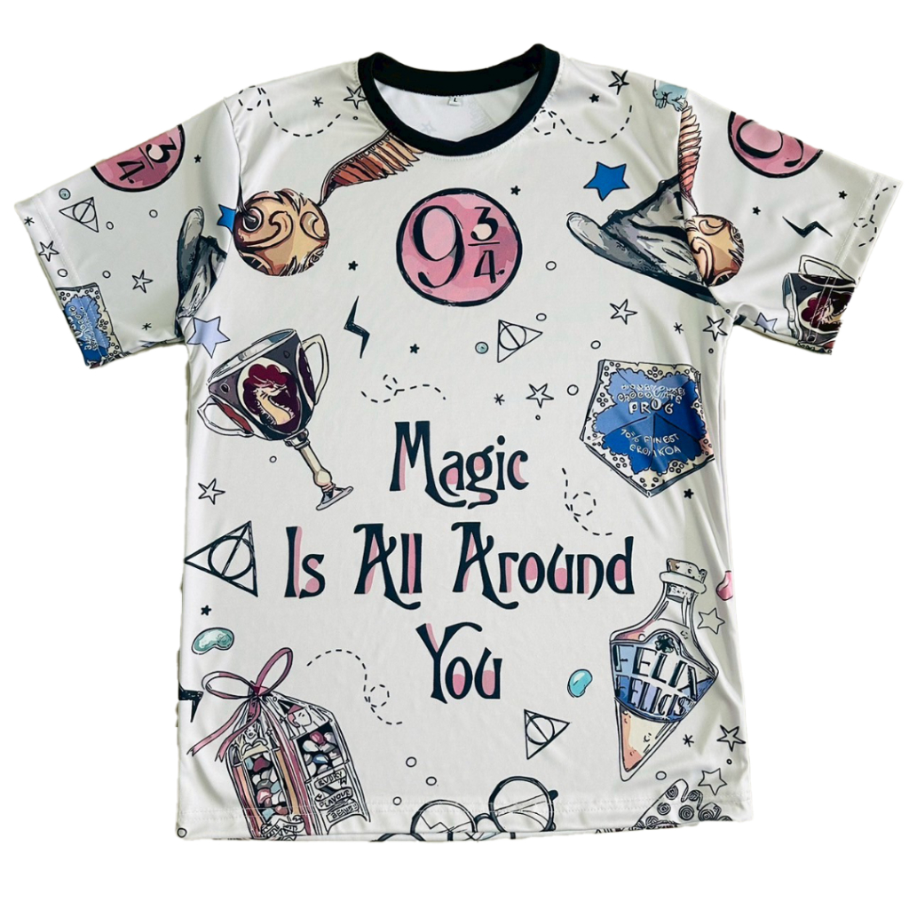 เสื้อยืดลายเวทมนตร์ Magic Is All Around