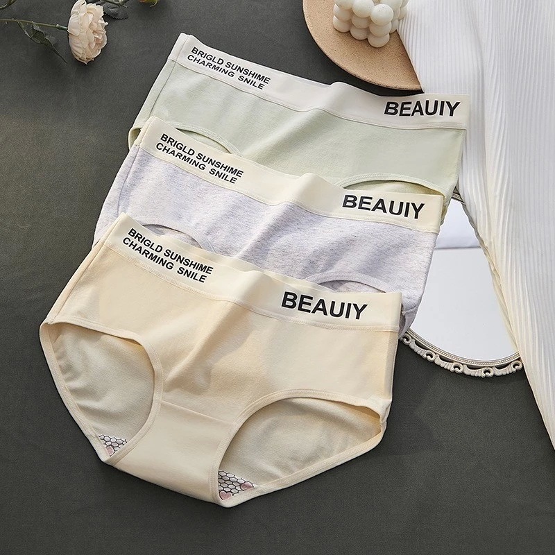 E73 กางเกงในน่ารัก สกรีนตัวหนังสือ ใส่สบาย มีหลายลายให้เลือก พร้อมส่ง