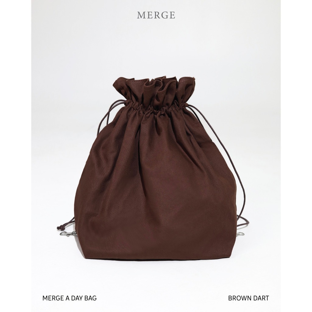 🌟🌟100%แท้ 💯Merge A Day Bag กระเป๋า official กระเป๋าถือ สะพายข้าง