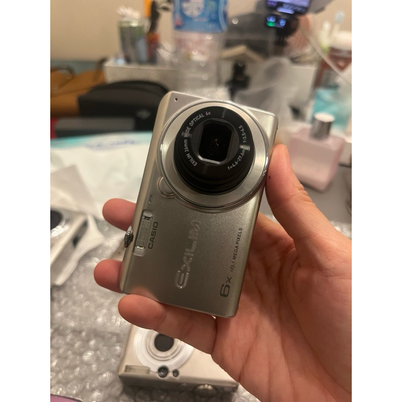 กล้องดิจิตอล Casio exlim z77 มือสอง สภาพนางฟ้า