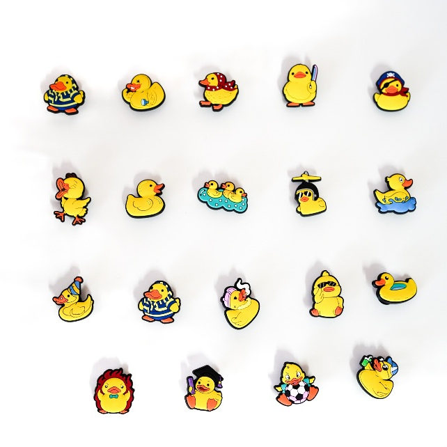 ตัวติดรองเท้า Jibbitz อุปร์กรณ์เสริม ติดรองเท้า ลาย การ์ตูน Crocs pin พร้อมหมุด หัวเข็มขัดยึด พร้อมติดทันที 1set 19 ชิ้น